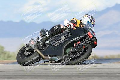 media/Nov-16-2025-Race Pace (Sun) [[8c5fa54630]]/Non Verified Riders (1st 20 Minutes)/7-Turn 9 Entry (210pm)/